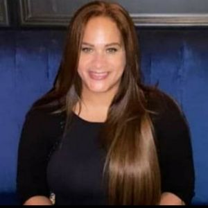 Meet your Posher, Esther